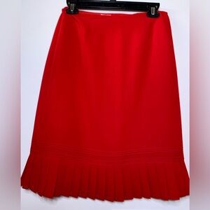 Women’s Firey Red bottom pleated Holiday Skirt Size 6P Valentine’s Day